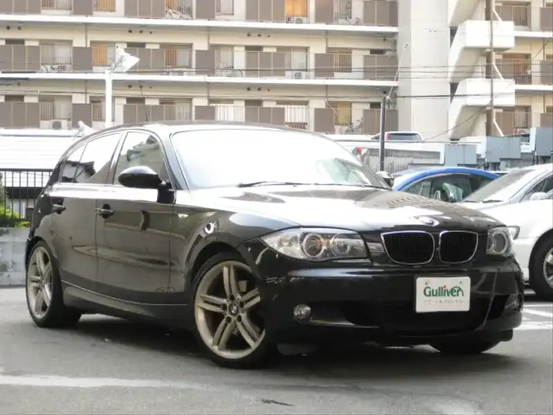 カタログ画像：１シリーズ（1 SERIES） １２０ｉ Ｍスポーツパッケージ 2008年10月 ABA-UD20 2000cc 燃費11.6km / l  メイン（その他）