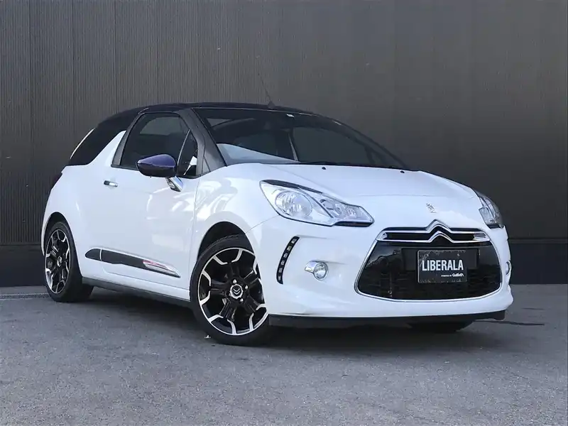 カタログ画像：ＤＳ３カブリオ（DS3 CABRIO） スポーツシック 2014年4月 ABA-A5C5F02 1600cc ブラン バンキーズ 燃費13.6km / l メイン（その他）