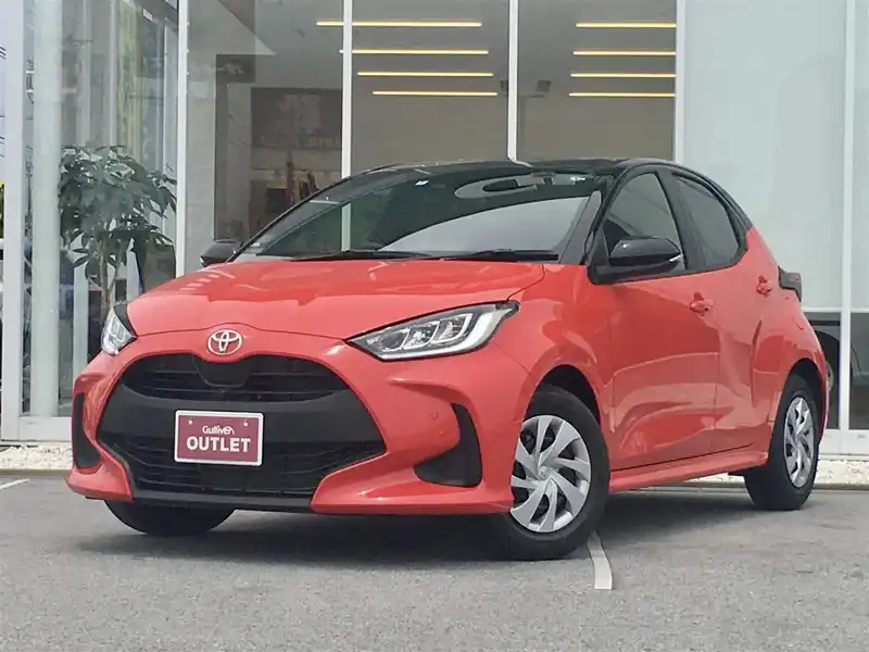 カタログ画像：ヤリス（YARIS） Ｇ 2020年2月 5BA-KSP210 1000cc センシュアルレッドマイカorコーラルクリスタルシャインorブラック×コーラルクリスタルシャインorホワイト×センシュアルレッドマイカ 燃費20.2km / l フロント