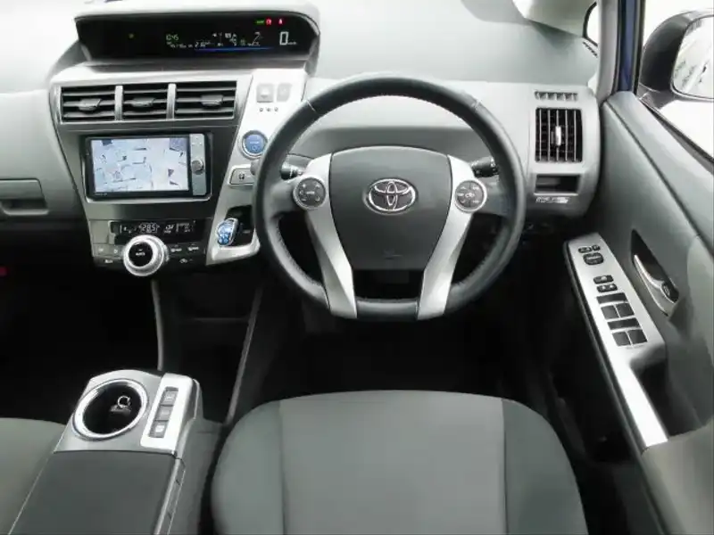 カタログ画像：プリウスα（PRIUS ALPHA） Ｓ 2011年5月 DAA-ZVW41W 1800cc ダークブルーマイカ 燃費26.2km / l 内装