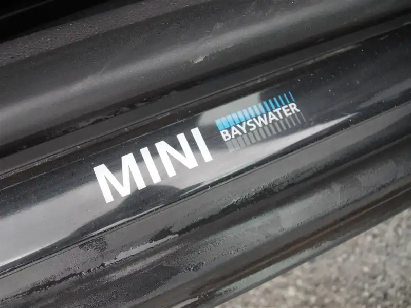10081743 | カタログ画像：ＭＩＮＩ（MINI） クーパーＳ ベイズウオーター 2012年9月 DBA-SV16 1600cc カイト・ブルー 内装