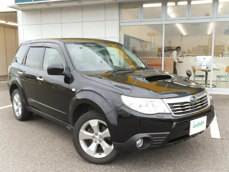 カタログ画像：フォレスター（FORESTER） ２．０ＸＴ ブラックレザーセレクション 2009年1月 CBA-SH5 2000cc オブシディアンブラック・パール 燃費12.2km / l  メイン