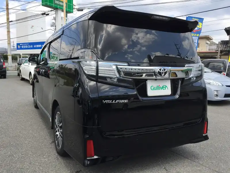 カタログ画像：ヴェルファイア（VELLFIRE） ２．５Ｚ Ｇエディション 2015年1月 DBA-AGH35W 2500cc バーニングブラッククリスタルシャインガラスフレーク 燃費12.0km / l バック