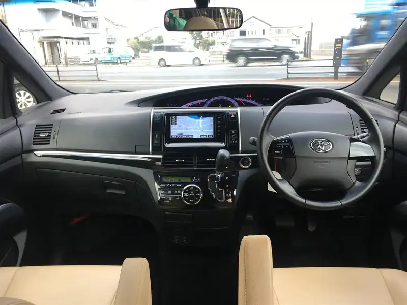 カタログ画像：エスティマ（ESTIMA） アエラス ベリーエディション 2014年9月 DBA-ACR55W 2400cc ホワイトパールクリスタルシャイン 燃費11.2km / l 内装