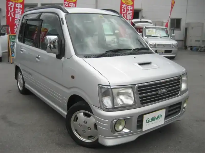 カタログ画像：ムーヴ（MOVE） カスタム 1997年5月 E-L600S 660cc シルバーメタリック 燃費17.6km / l  メイン（その他）