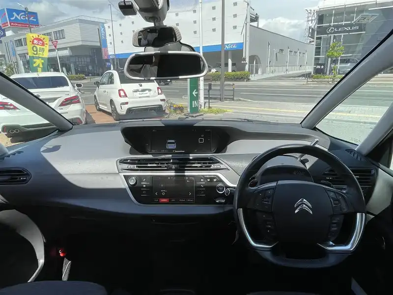 カタログ画像：グランドＣ４ スペースツアラー（GRAND C4 SPACETOURER） シャイン ブルーＨＤｉ 2020年3月 3DA-B787AH01 2000cc サーブル 燃費16.3km / l 内装