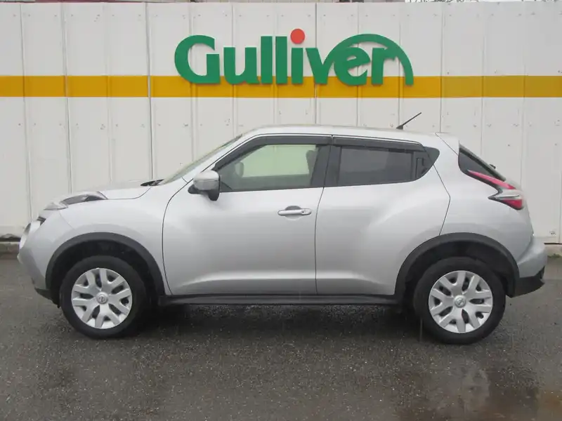 カタログ画像：ジューク（JUKE） １６ＧＴ ＦＯＵＲ 2014年9月 CBA-NF15 1600cc ブリリアントシルバー（Ｍ） 燃費13.4km / l 外装