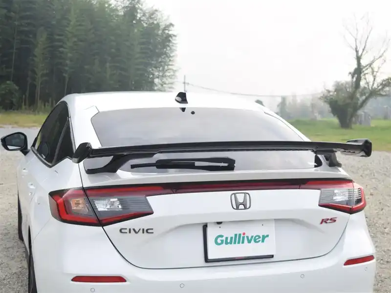 カタログ画像：シビック（CIVIC） タイプＲ レーシングブラックパッケージ 2025年9月 6BA-FL5 2000cc チャンピオンシップホワイト 燃費12.5km / l 外装