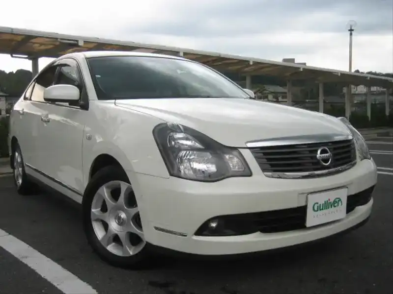 カタログ画像：ブルーバードシルフィ（BLUEBIRD SYLPHY） ２０Ｓ クールモダン 2007年10月 DBA-KG11 2000cc ホワイトパール（３Ｐ） 燃費16.0km / l  メイン