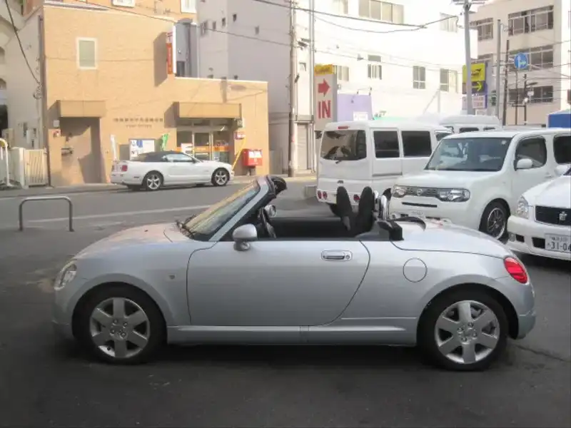 カタログ画像：コペン（COPEN） アクティブトップ 2010年8月 ABA-L880K 660cc ＤＣ・ブライトシルバーメタリック 燃費15.2km / l  外装