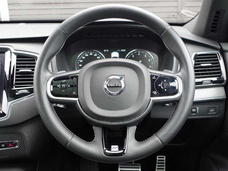 カタログ画像：ＸＣ９０（XC90） Ｔ８ ツインエンジン ＡＷＤ エクセレンス 2018年8月 DLA-LB420XCPA 2000cc オニキスブラックメタリック 燃費13.7km / l 内装