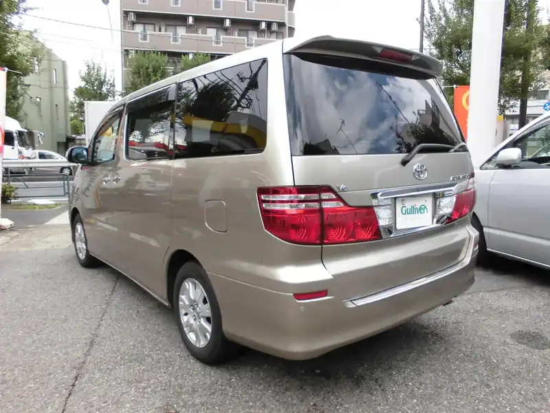 カタログ画像：アルファードＧ（ALPHARD G） ＭＸ Ｌエディション 2007年6月 CBA-MNH15W 3000cc ゴールドメタリック 燃費8.6km / l  バック