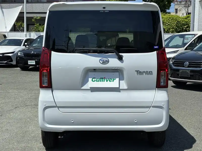 カタログ画像：タント（TANTO） Ｌ ｅｃｏ ＩＤＬＥ非装着車 2024年10月 5BA-LA650S 660cc シャイニングホワイトパール 燃費20.1km / l バック