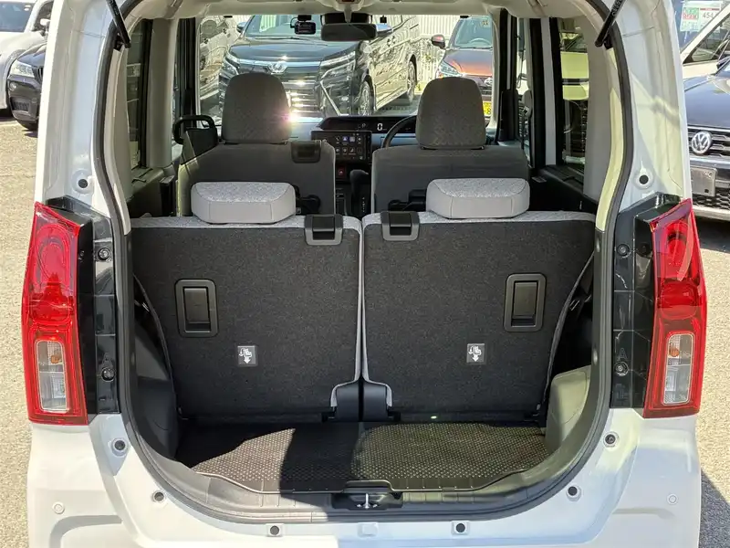 カタログ画像：タント（TANTO） Ｌ ｅｃｏ ＩＤＬＥ非装着車 2024年10月 5BA-LA650S 660cc シャイニングホワイトパール 燃費20.1km / l 内装