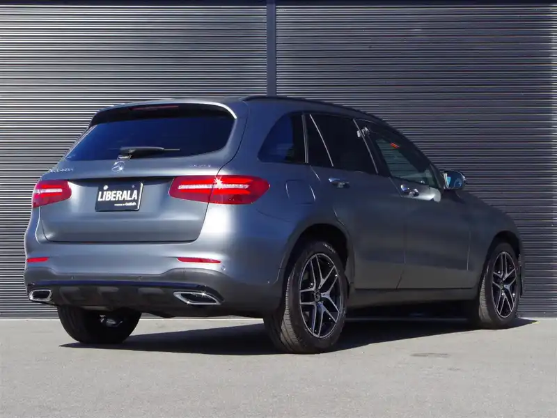 カタログ画像：ＧＬＣ（GLC-CLASS） ＧＬＣ２２０ｄ ４マチック ローレウスエディション 2019年5月 LDA-253905C 2100cc セレナイトグレー（Ｍ）orセレナイトグレーマグノ（マット） 燃費16.2km / l バック