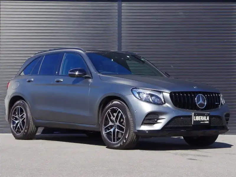 カタログ画像：ＧＬＣ（GLC-CLASS） ＧＬＣ２２０ｄ ４マチック ローレウスエディション 2019年5月 LDA-253905C 2100cc セレナイトグレー（Ｍ）orセレナイトグレーマグノ（マット） 燃費16.2km / l メイン