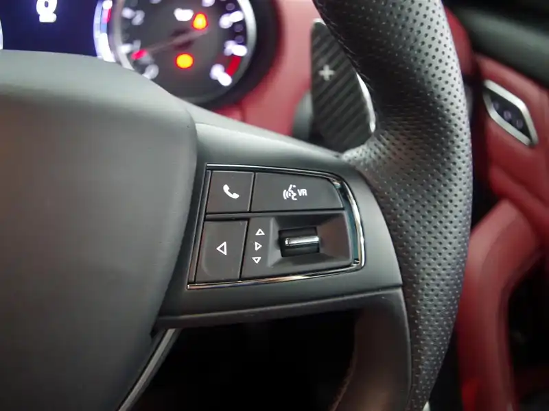 カタログ画像：レヴァンテ（LEVANTE） ＧＴペッレ イントレッチァータ 2022年12月 7AA-MLE20 2000cc ビアンコ 内装