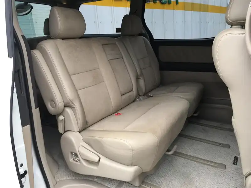 カタログ画像：アルファードＧ（ALPHARD G） ＡＳ プライムセレクション 2006年8月 DBA-ANH10W 2400cc ホワイトパールマイカ 燃費9.7km / l  内装