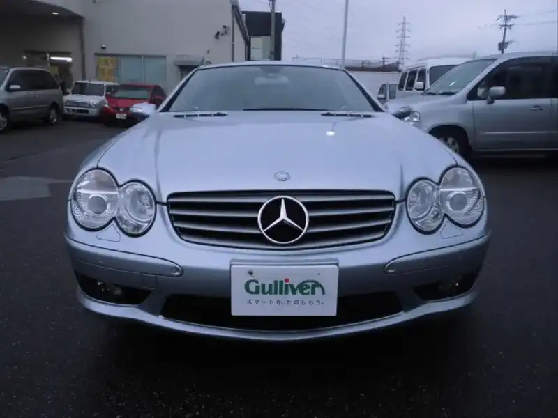 カタログ画像：ＳＬ（SL） ＳＬ５００ 2004年4月 GH-230475 5000cc テルリウムシルバー（Ｍ） 燃費6.8km / l  フロント