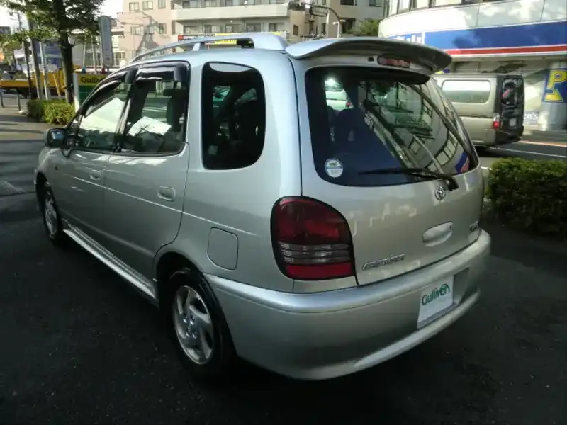 1005986 | カタログ画像：カローラスパシオ（COROLLA SPACIO） エアロツアラー ２－３ 1999年4月 GF-AE115N 1800cc シルバーメタリック バック