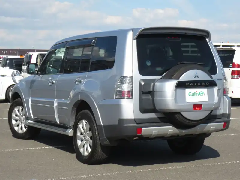 10051040 | カタログ画像：パジェロ（PAJERO） ロング スーパーエクシード 2008年10月 CBA-V97W 3800cc クールシルバーメタリック バック