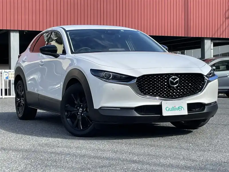 カタログ画像：ＣＸ－３０（CX-30） ２０Ｓ ブラックトーンエディション 2022年8月 5AA-DMEJ3P 2000cc スノーフレイクホワイトパールマイカ 燃費16.2km / l フロント