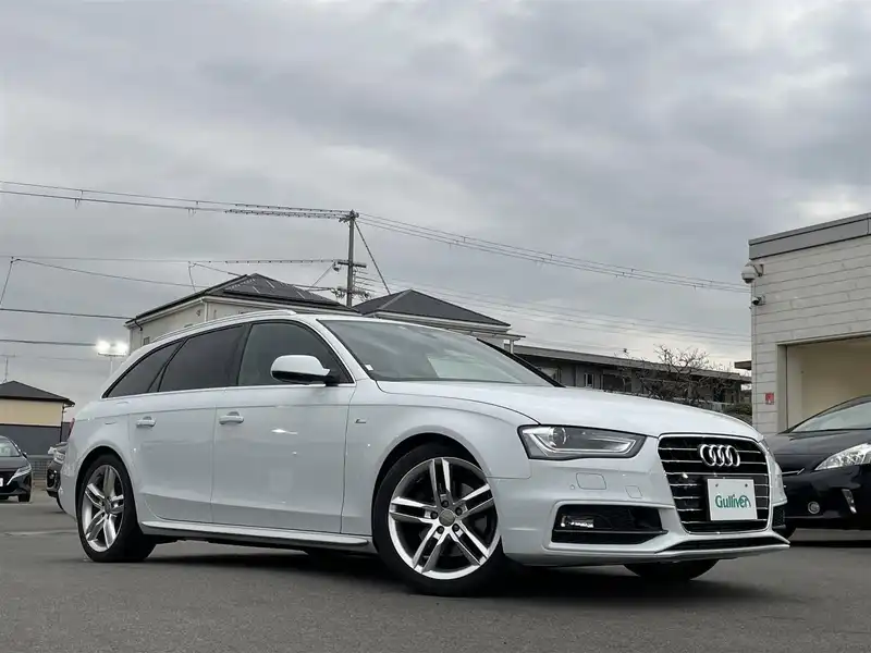 アウディ ａ４アバント 2 0tfsi 純正ナビ バックカメラ Etc 15年式 平成27年式 グレイシアホワイトメタリック Id 中古車検索のガリバー