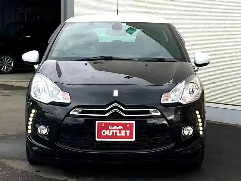 カタログ画像：ＤＳ３（DS3） シック 2010年5月 ABA-A5C5F01 1600cc 燃費12.5km / l  フロント