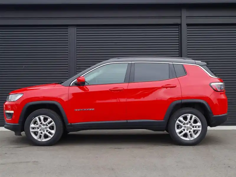 カタログ画像：ジープ・コンパス（JEEP COMPASS） ロンジチュード 2019年10月 ABA-M624 2400cc エグゾティカレッドクリアコート 燃費11.9km / l 外装