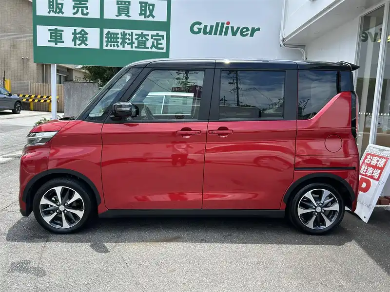 カタログ画像：ｅＫクロススペース（EK X SPACE） Ｔ プラスエディション 2021年12月 4AA-B35A 660cc レッドメタリック 燃費18.8km / l 外装