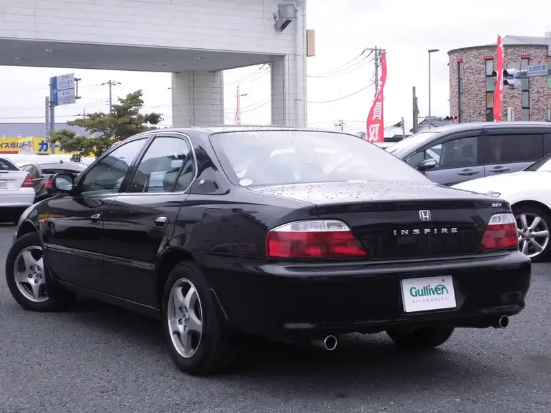 カタログ画像：インスパイア（INSPIRE） ２５Ｇ 1996年11月 E-UA2 2500cc スターライトブラック・パール 燃費10.2km / l  バック