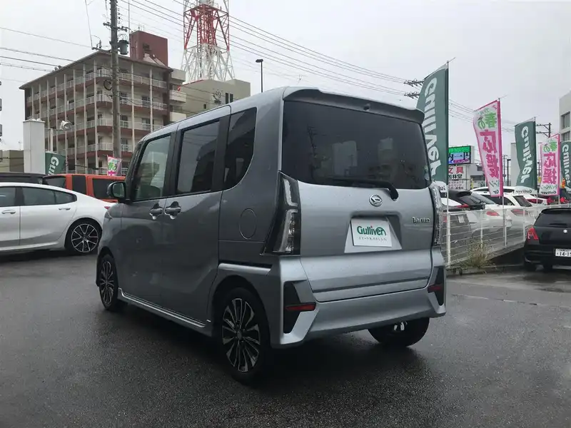 カタログ画像：タント（TANTO） カスタムＲＳ 2021年9月 5BA-LA660S 660cc ブライトシルバーメタリック 燃費18.8km / l バック