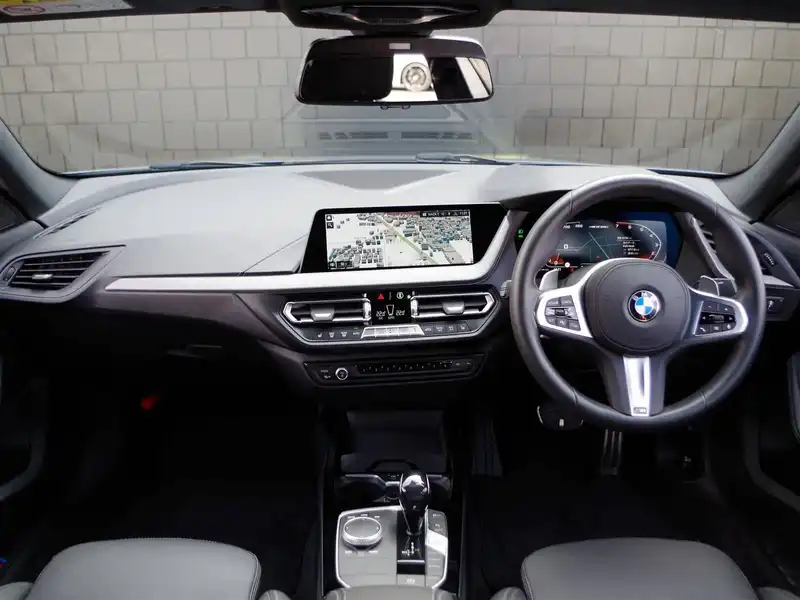 カタログ画像：２シリーズ（2 SERIES） Ｍ２３５ｉ ｘＤｒｉｖｅグランクーペ 2019年10月 3BA-7L20 2000cc ミネラル・グレー（メタリック・カラー）orストーム・ベイ（メタリック・カラー） 内装