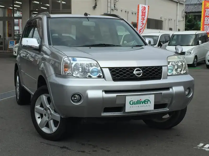 カタログ画像：エクストレイル（X-TRAIL） Ｓ ドライビングギア 2006年11月 CBA-NT30 2000cc ダイヤモンドシルバー（Ｍ） 燃費13.0km / l  メイン（その他）