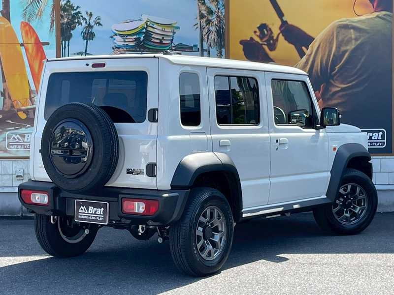 カタログ画像：ジムニー（JIMNY） ＸＧ 2025年11月 3BA-JB64W 660cc 燃費14.3km / l 外装