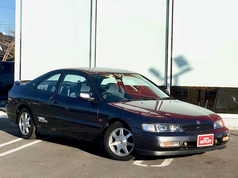 カタログ画像：アコード（ACCORD） ２．２ＶＴＳ 1994年9月 E-CD5 2200cc ナイトシェードグレーパール 燃費12.2km / l  メイン