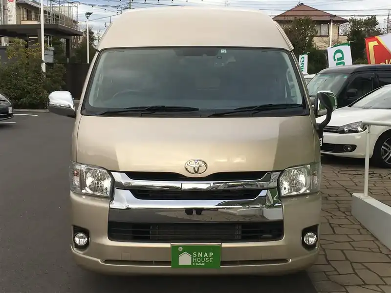 カタログ画像：ハイエースワゴン（HIACE WAGON） グランドキャビン 2019年10月 CBA-TRH224W 2700cc ベージュメタリック 燃費9.5km / l フロント