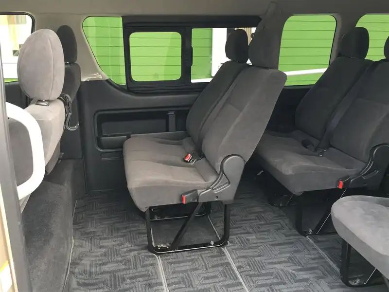 カタログ画像：ハイエースワゴン（HIACE WAGON） グランドキャビン 2019年10月 CBA-TRH224W 2700cc ベージュメタリック 燃費9.5km / l 内装