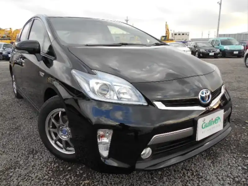 カタログ画像：プリウスＰＨＶ（PRIUS PHV） Ｇ 2012年11月 DLA-ZVW35 1800cc アティチュードブラックマイカ 燃費31.6km / l メイン（その他）