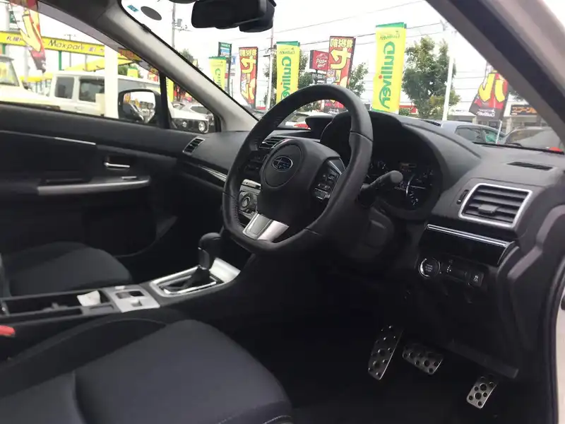 10124725 | カタログ画像：レヴォーグ（LEVORG） ２．０ＧＴ－Ｓアイサイト 2019年10月 DBA-VMG 2000cc クリスタルホワイト・パール 内装