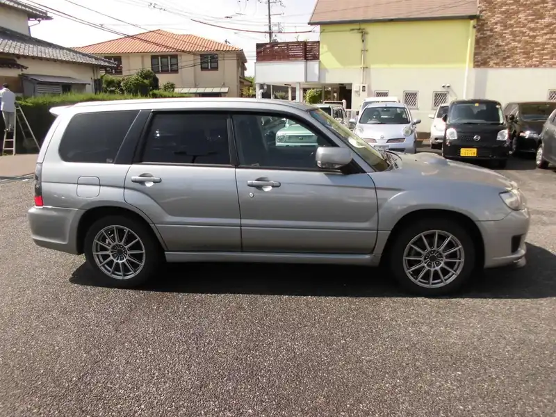 10038449 | カタログ画像：フォレスター（FORESTER） クロススポーツ２．０Ｔ スポーツ 2007年1月 TA-SG5 2000cc スティールシルバー・メタリック 外装