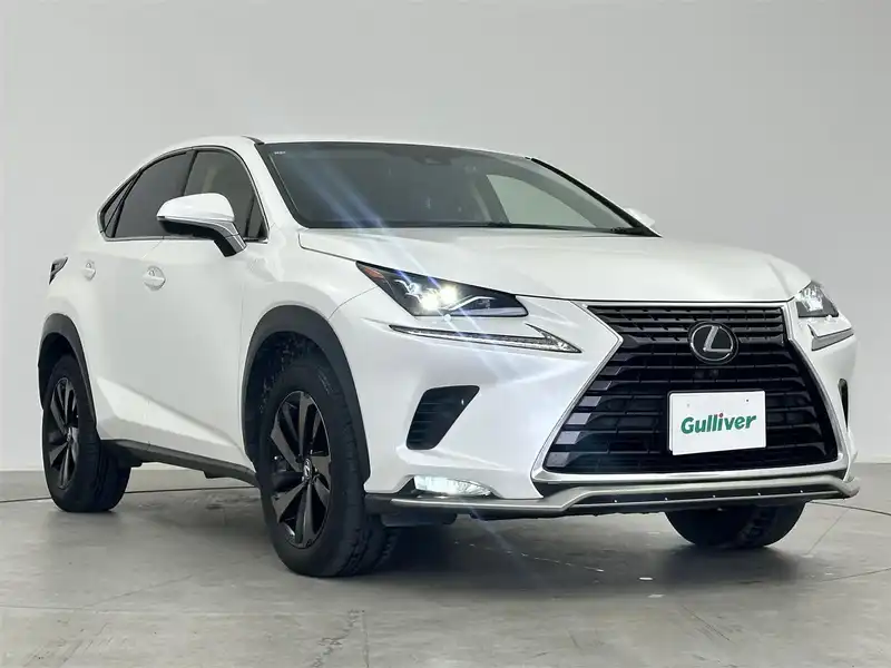 NX（レクサス）の2018年式（平成30年式）の中古車を検索