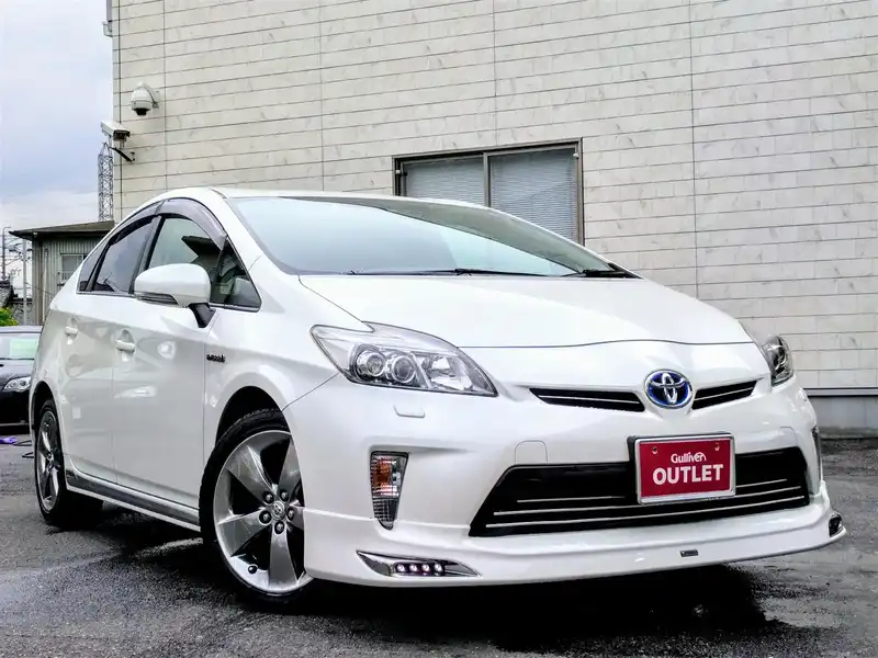 カタログ画像：プリウス（PRIUS） Ｓツーリングセレクション・マイコーデ 2014年8月 DAA-ZVW30 1800cc ホワイトパールクリスタルシャイン 燃費30.4km / l メイン（その他）