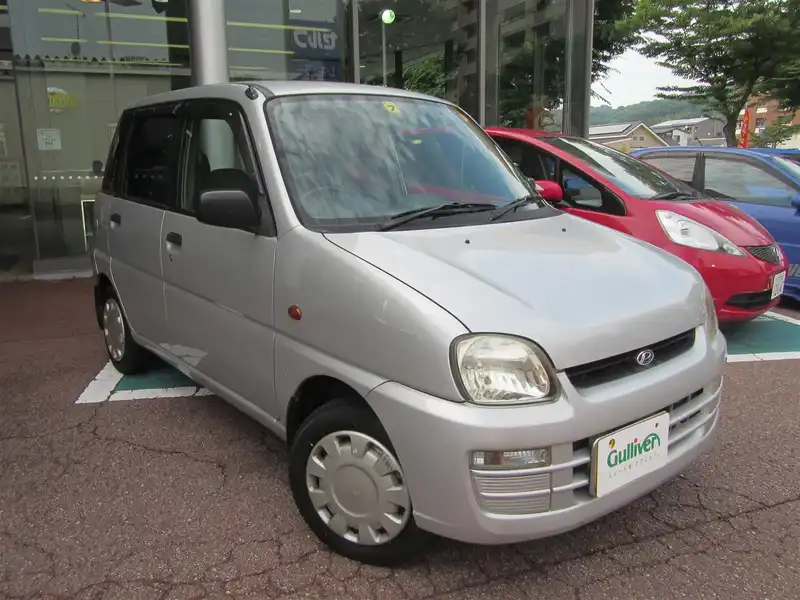 カタログ画像：プレオ（PLEO） Ｌ 2001年10月 TA-RA2 660cc プラチナシルバー・メタリック 燃費20.0km / l  メイン