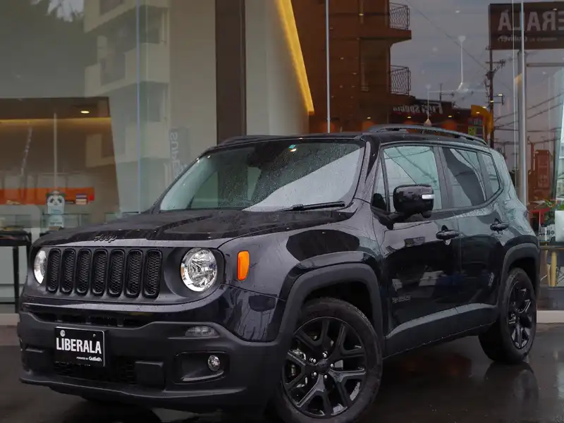 カタログ画像：ジープ・レネゲード（JEEP RENEGADE） ブラックエディション 2016年7月 ABA-BU14 1400cc カーボンブラックメタリック 燃費15.5km / l 外装