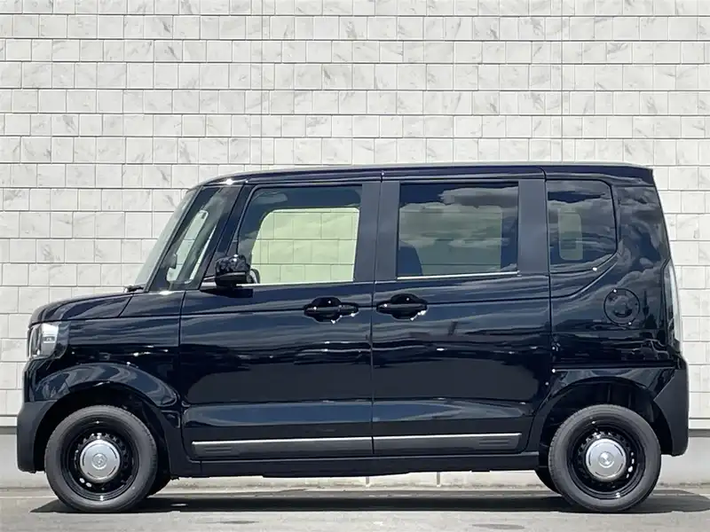 カタログ画像：Ｎ－ＢＯＸジョイ（N-BOX JOY） ベースグレード（２トーン） 2024年9月 6BA-JF6 660cc 燃費19.3km / l 外装