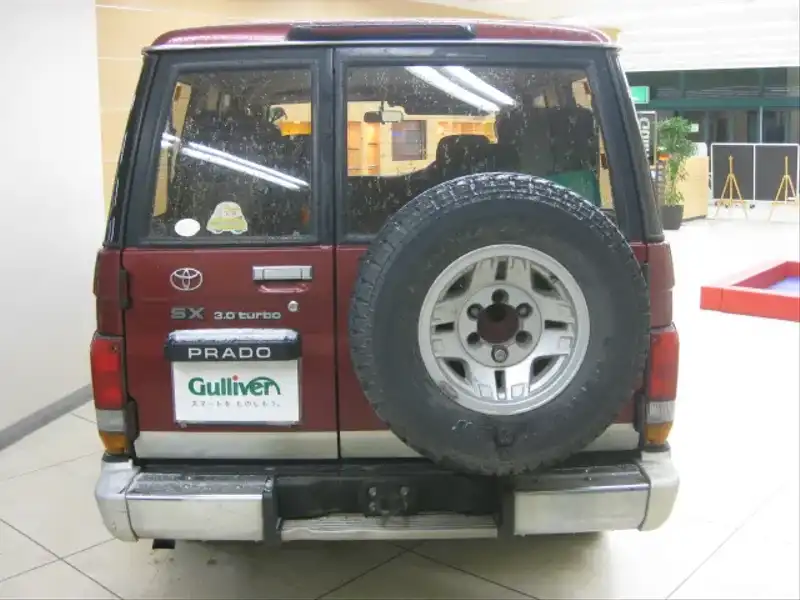 カタログ画像：ランドクルーザープラド（LAND CRUISER PRADO） ４ドア プラドＥＸワイド 1995年1月 KD-KZJ78W 3000cc コーラルリーフトーニング バック