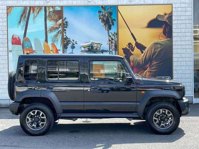 カタログ画像：ジムニー（JIMNY） ＸＧ 2025年11月 3BA-JB64W 660cc 燃費14.3km / l 外装