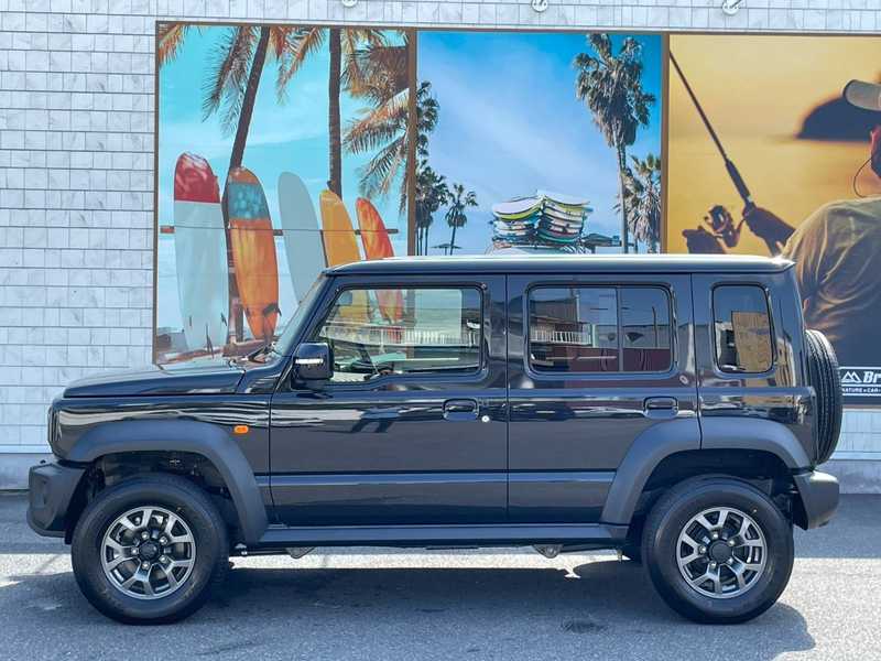 カタログ画像：ジムニー（JIMNY） ＸＧ 2025年11月 3BA-JB64W 660cc 燃費14.3km / l 外装