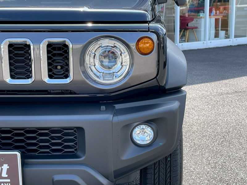 カタログ画像：ジムニー（JIMNY） ＸＧ 2025年11月 3BA-JB64W 660cc 燃費14.3km / l 外装